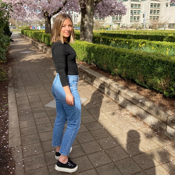 Meet your Posher, Joce - Picture 3 of 4